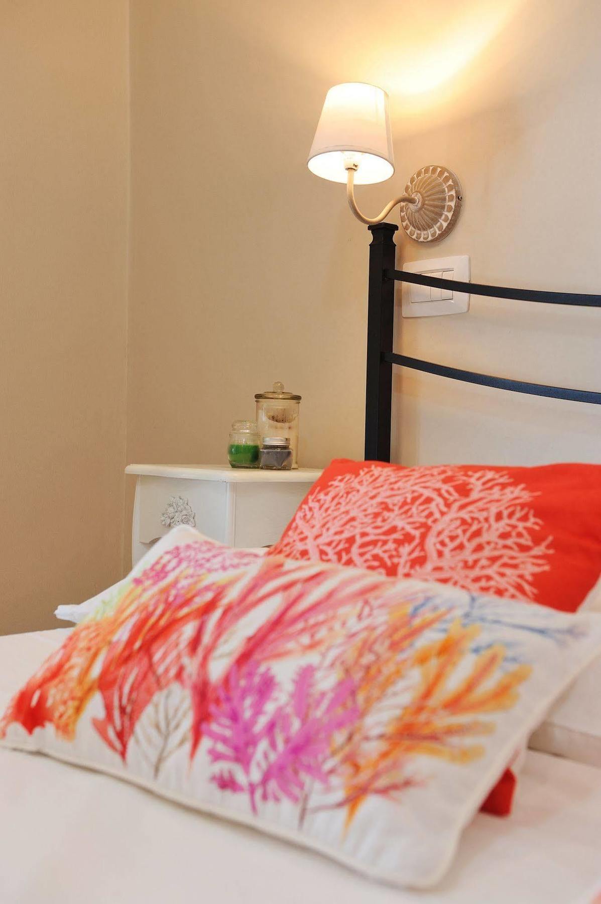 Onda Marina Rooms Cagliari Exterior photo